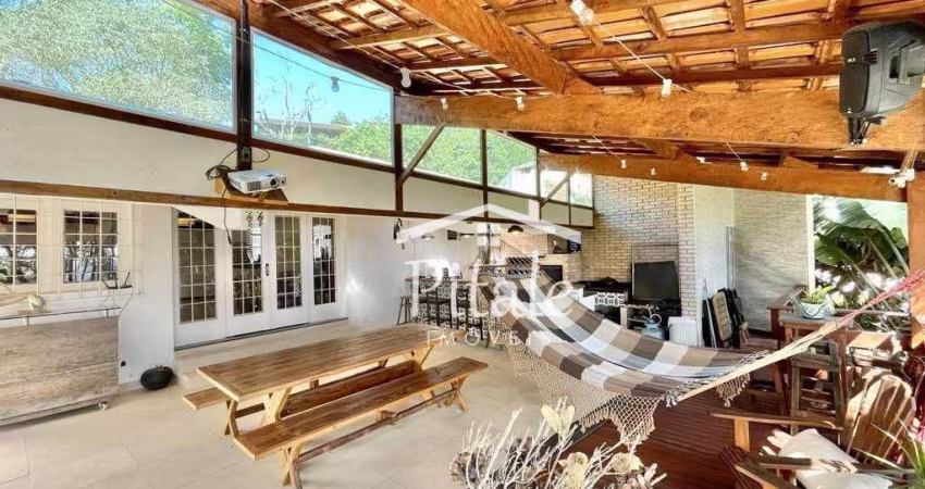 Sobrado com 3 dormitórios à venda, 600 m² por R$ 1.700.000,00 - Vilarejo - Carapicuíba/SP