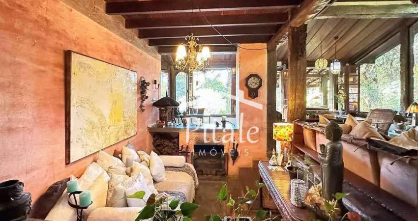 Casa com 5 dormitórios à venda, 334 m² por R$ 2.500.000,00 - Vila Santo Antonio de Carapicuiba - Cotia/SP