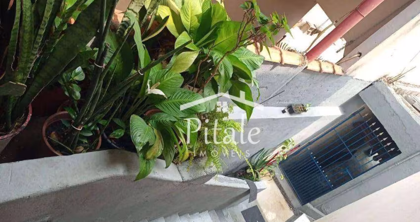 Casa com 2 dormitórios à venda, 180 m² por R$ 450.000 - Jardim Ana Estela - Carapicuíba/SP