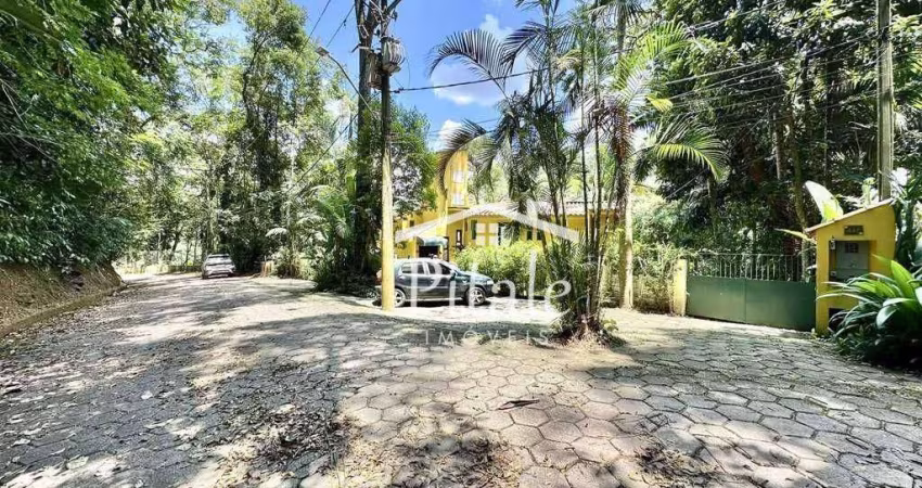 Sobrado com 3 dormitórios, 485 m² - venda por R$ 2.000.000 ou aluguel por R$ 7.999/mês - Chácara Agrindus - Taboão da Serra/SP