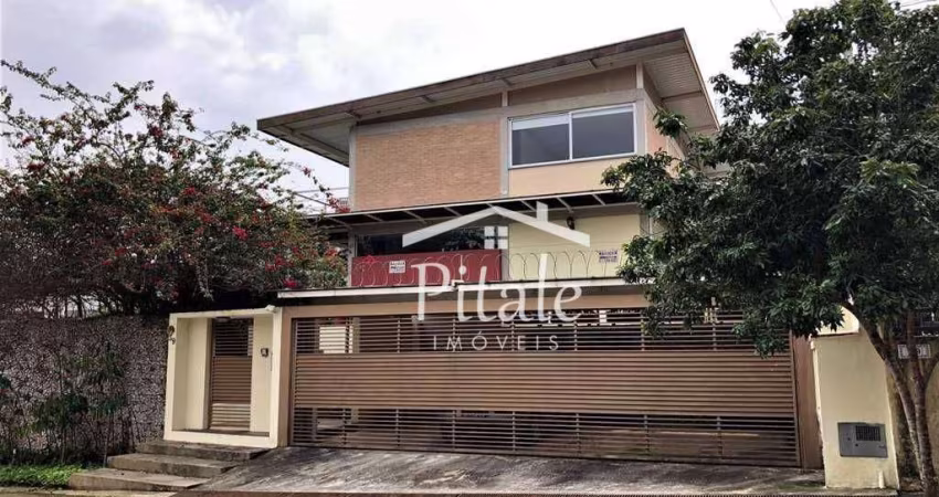 Sobrado com 3 dormitórios à venda, 344 m² por R$ 1.595.000,00 - Vila Santo Antônio - Cotia/SP
