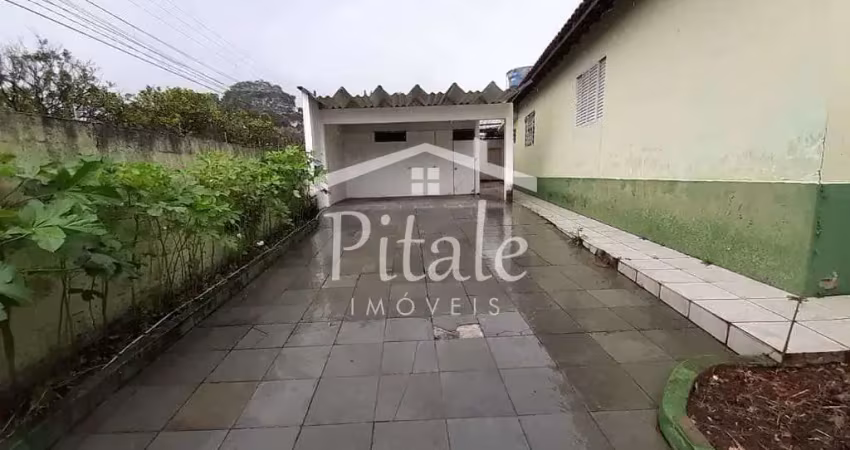 Casa à venda, com 6 unidades no terreno, em um espaço de 700 m², com um valor de r$ 901.000, locali