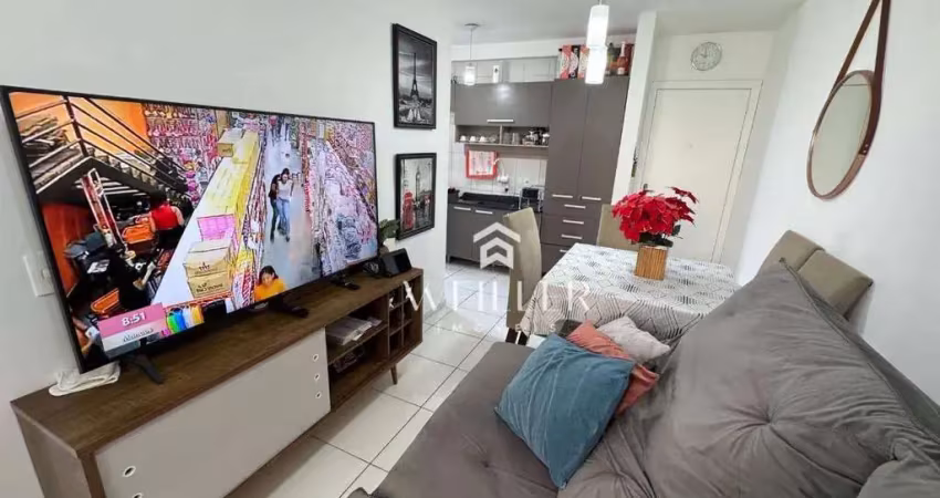 Apartamento com 2 dormitórios à venda, 57 m² por R$ 350.000,00 - Murta - Itajaí/SC