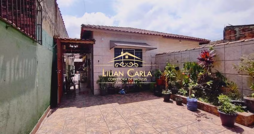 Casa à venda em Mongagua com 2 dorm, 1 wc, 2 vagas de garagem por APENAS 240 MIL!! NÃO PERCA!!