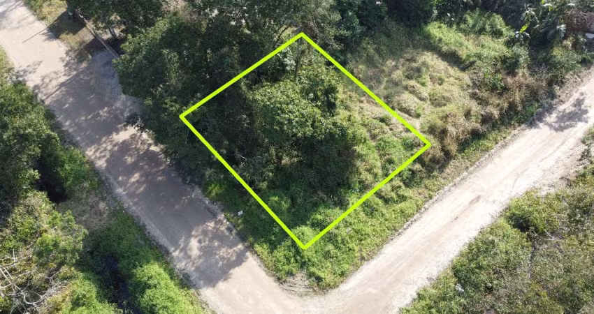 Terreno de ESQUINA com 384m² para Venda no Balneário PRAIA DAS PALMEIRAS, Itapoá-SC.