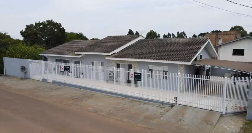 Casa com 3 quartos à venda em Colonia Vitoria, Guarapuava 