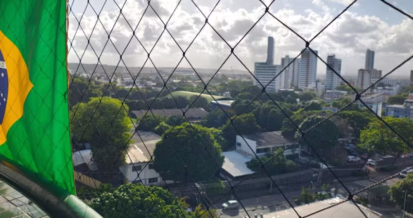 AMPLO APARTAMENTO PRÓXIMO DE TUDO QUE VOCÊ PRECISA