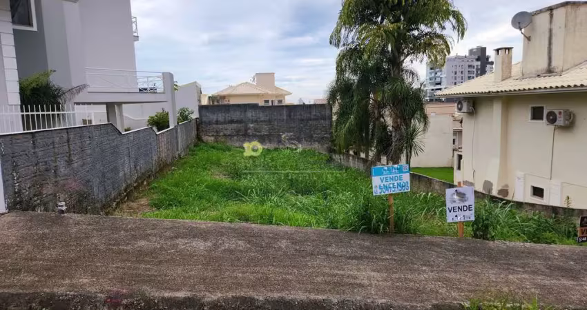 Terreno à venda na Rua Potí, 70, Pedra Branca, Palhoça