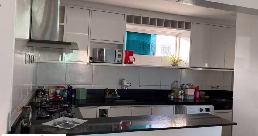 Apartamento para venda  no Bairro do Colibris