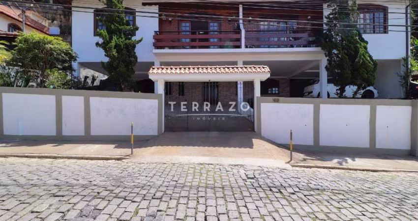 Casa à venda, 4 quartos, 1 suíte, 2 vagas, Granja Guarani - Teresópolis/RJ