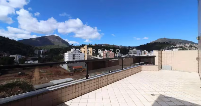 Cobertura à venda, 3 quartos, 1 suíte, 1 vaga, Várzea - Teresópolis/RJ