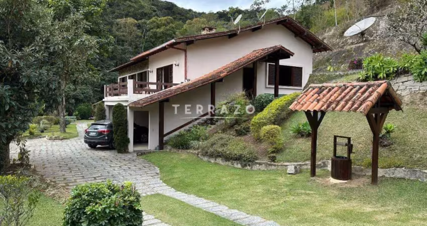 Casa à venda, 4 quartos, 1 suíte, 2 vagas, Fazenda Suiça - Teresópolis/RJ