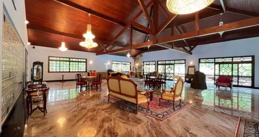 Casa em Condomínio à venda, 9 quartos, 9 suítes, 20 vagas, Comary - Teresópolis/RJ
