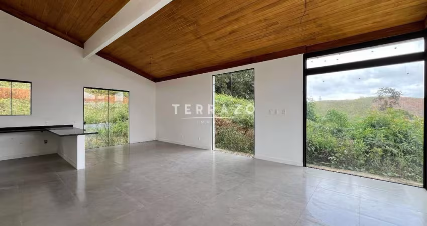 Casa em Condomínio à venda, 3 quartos, 1 suíte, 4 vagas, Prata - Teresópolis/RJ