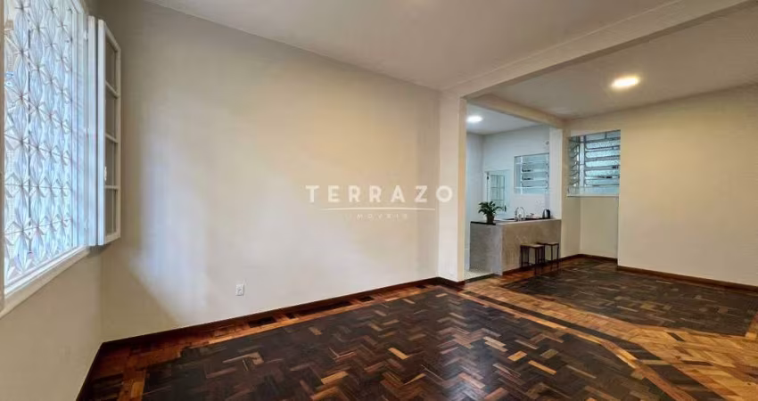 Apartamento à venda, 3 quartos, 1 suíte, Alto - Teresópolis/RJ