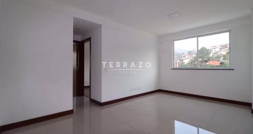 Apartamento à venda, 2 quartos, 1 suíte, 1 vaga, Agriões - Teresópolis/RJ