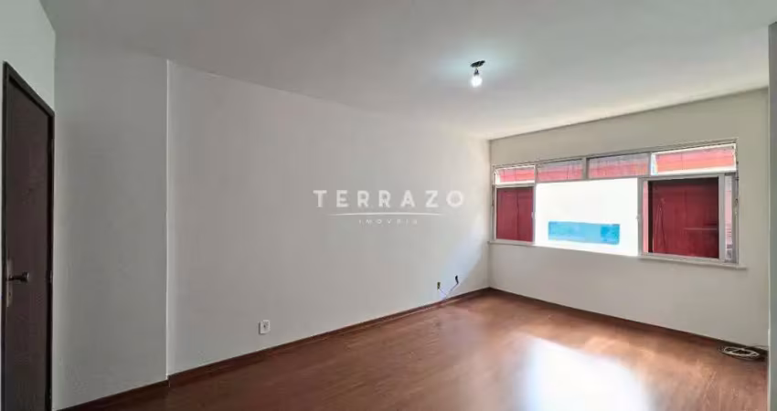 Apartamento à venda, 2 quartos, 1 suíte, 1 vaga, Várzea - Teresópolis/RJ