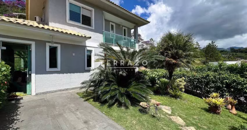 Casa em Condomínio à venda, 3 quartos, 2 suítes, 2 vagas, Tijuca - Teresópolis/RJ