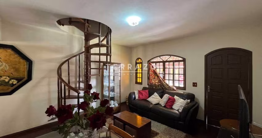 Casa em Condomínio à venda, 3 quartos, 1 vaga, Parque São Luiz - Teresópolis/RJ