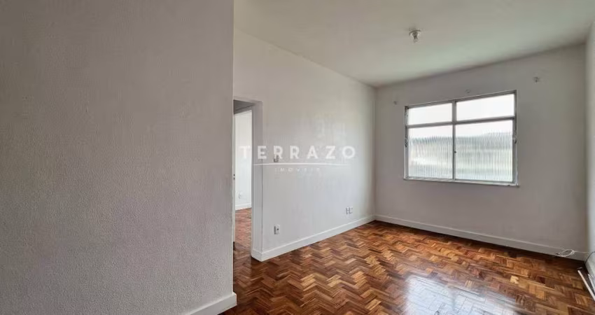 Apartamento à venda, 1 quarto, Alto - Teresópolis/RJ