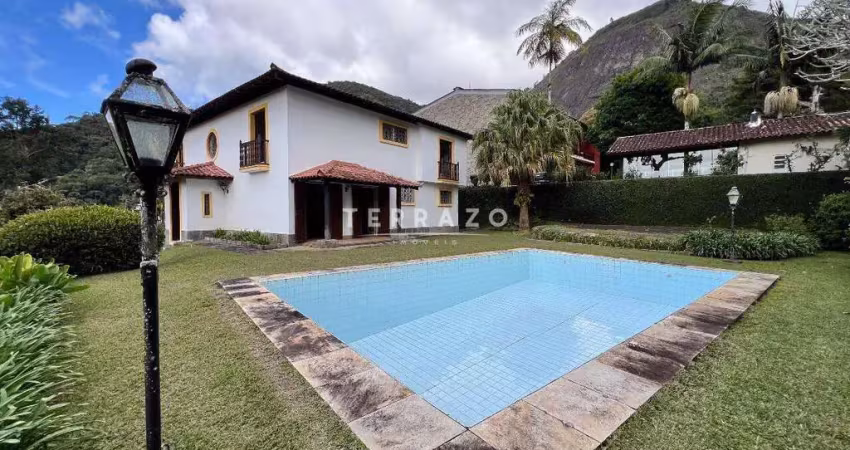 Casa à venda, 4 quartos, 4 suítes, 2 vagas, iucas - teresópolis/rj