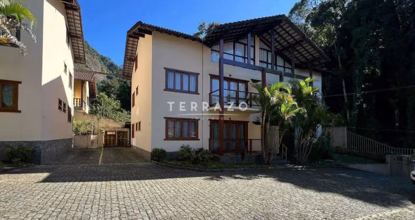 Apartamento à venda, 2 quartos, 1 suíte, 1 vaga, Soberbo - Teresópolis/RJ