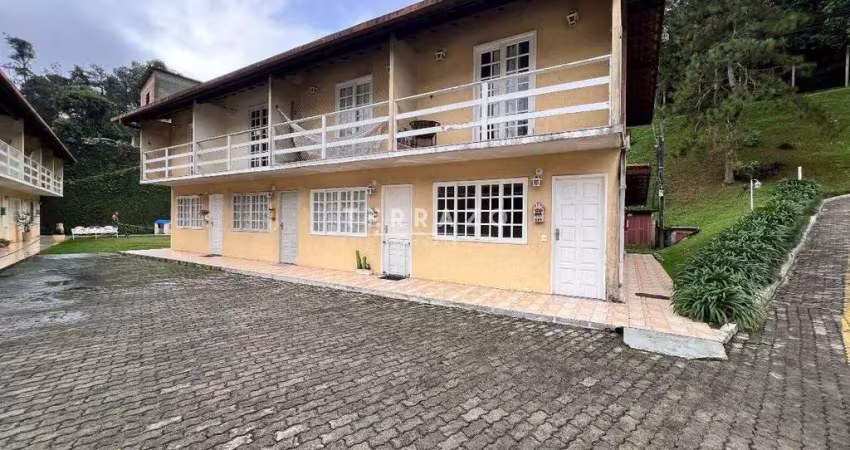 Casa à venda, 2 quartos, 1 vaga, Bom Retiro - Teresópolis/RJ