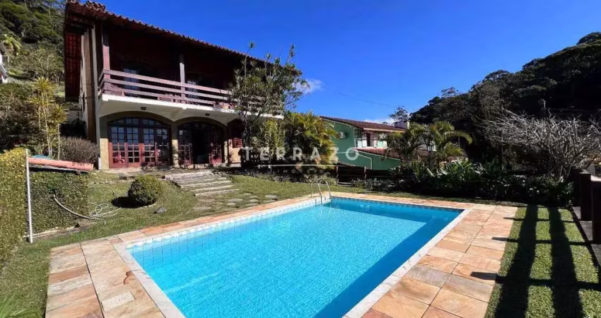 Casa em condomínio à venda, 4 quartos, 3 suítes, 4 vagas, carlos guinle - teresópolis/rj