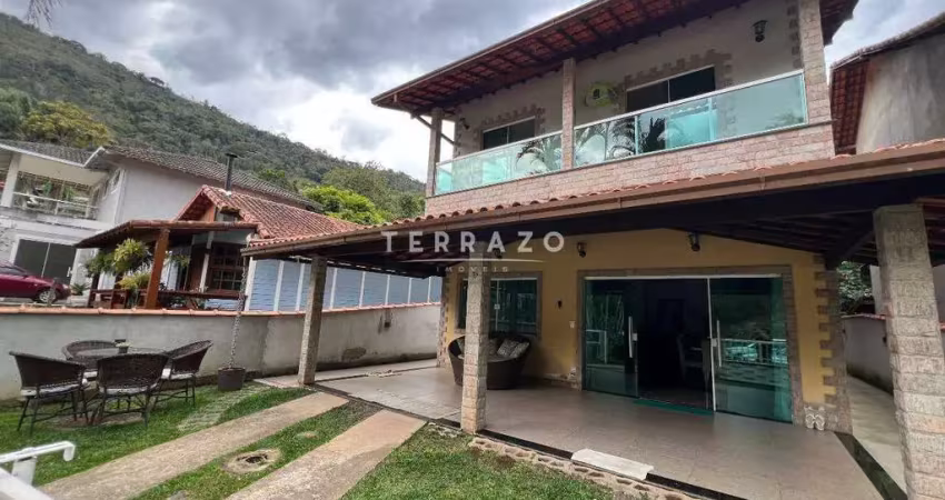 Casa em condomínio à venda, 3 quartos, 1 suíte, 2 vagas, posse - teresópolis/rj