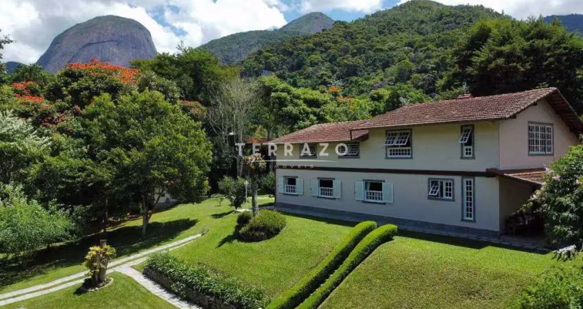 Casa à venda, 4 quartos, 3 suítes, 4 vagas, parque do imbui - teresópolis/rj