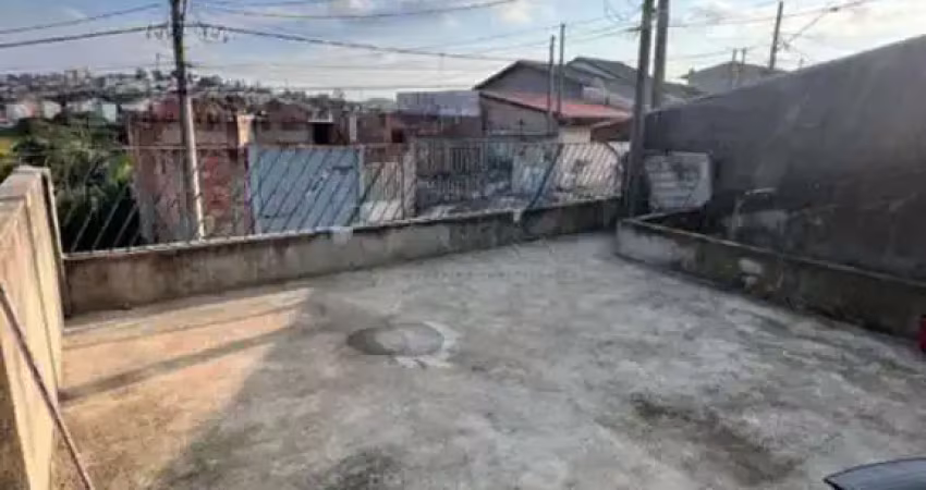 Venda de Casa - Sobrado no Jardim Santa Júlia