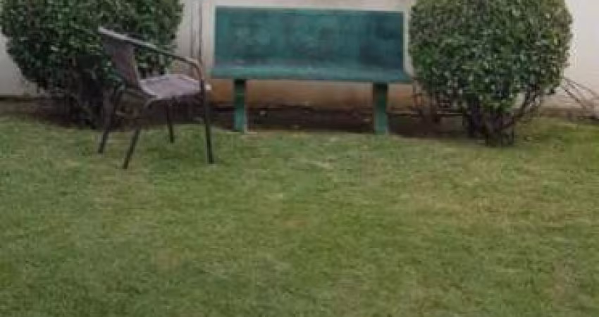 Sobrado Elegante à Venda - Condomínio Jardim das Colinas