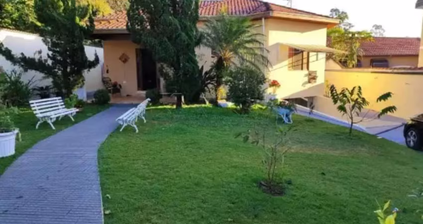 Deslumbrante casa à venda: seu novo lar aconchegante e elegante