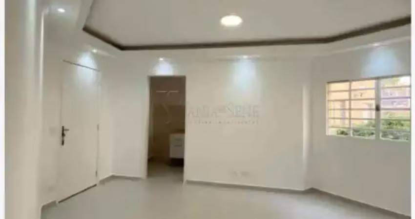 Charmoso Apartamento à Venda no Mirante II