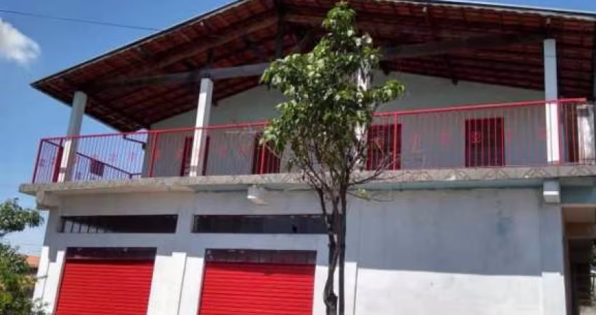 Residência e Comércio: Sobrado à Venda
