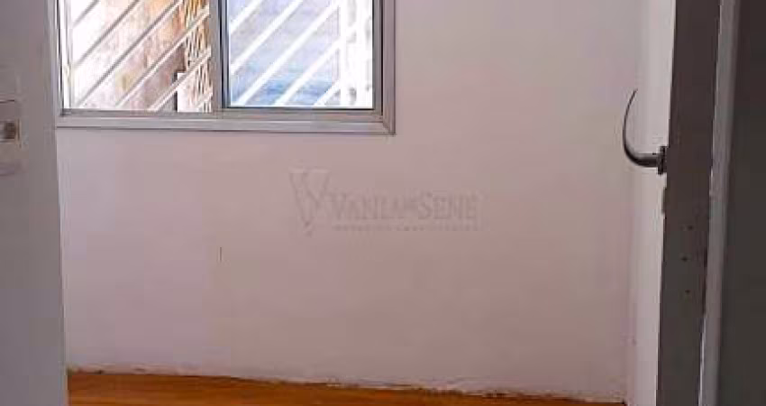 Casa à Venda no Jardim das Paineiras II: 55m² de Conforto e 143m² de Terreno!