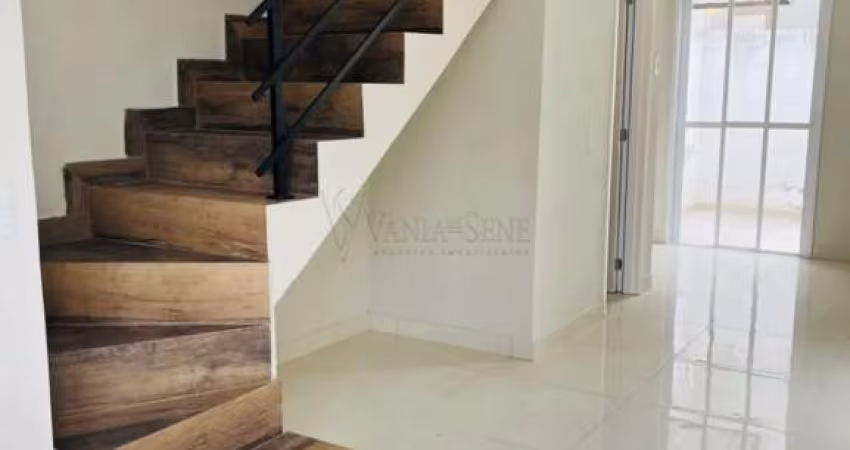 Sobrado em Condomínio Fechado à Venda - Jardim Santa Inês III - SJC