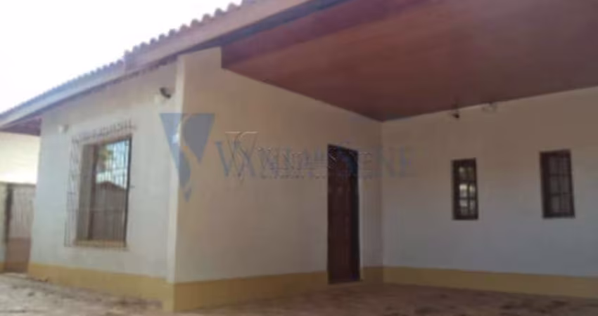 Casa para locação no Jardim Satélite repleta de armários