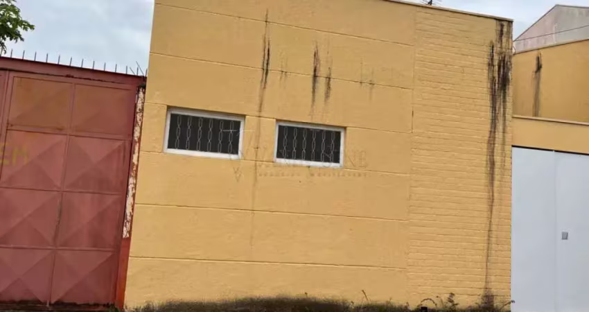 Casa à venda com ponto comercial em jardim pereira do amparo em jacareí/sp