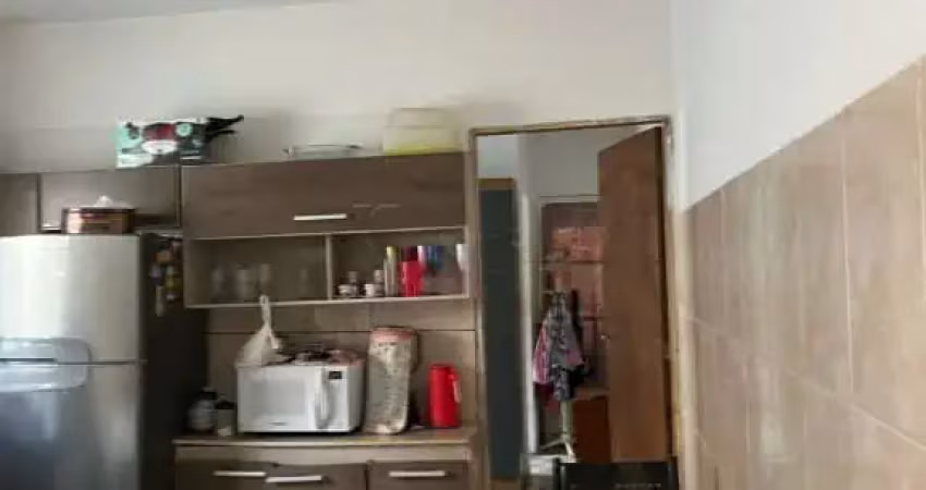 Venda de casa térrea no bairro águas da prata - são josé dos campos/sp