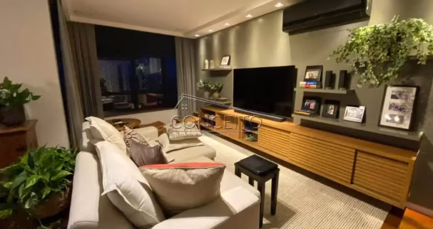 Cobertura duplex no bairro são dimas com área útil de 276 m² | 4 suítes, terraço com vista panorâmica e 3 vagas de garagem.