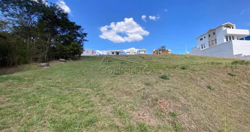 Terreno à venda no Condomínio Villa Bela Vista com 550m² de área total.