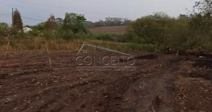 Terreno à venda no bairro Pau Queimado em Piracicaba com 7046 m² de área total.
