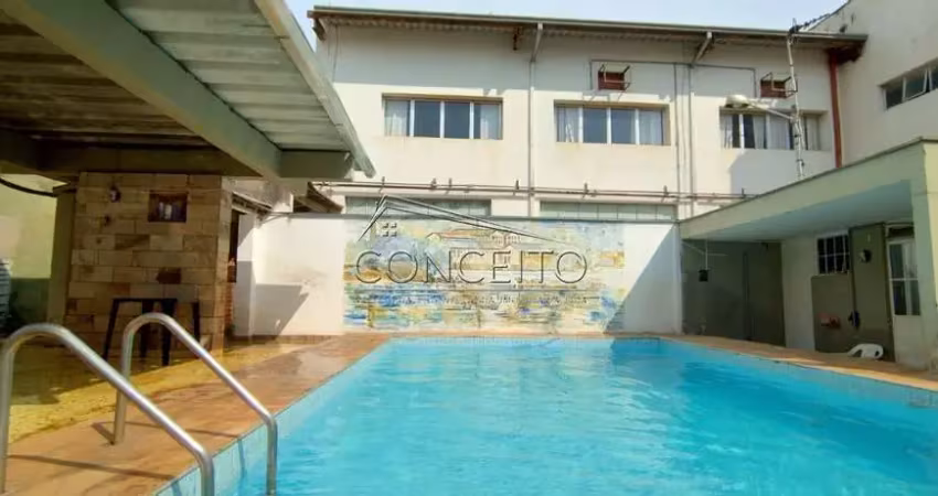Sobrado à venda no centro de piracicaba com 399 m² | 3 dormitórios, área gourmet e edícula