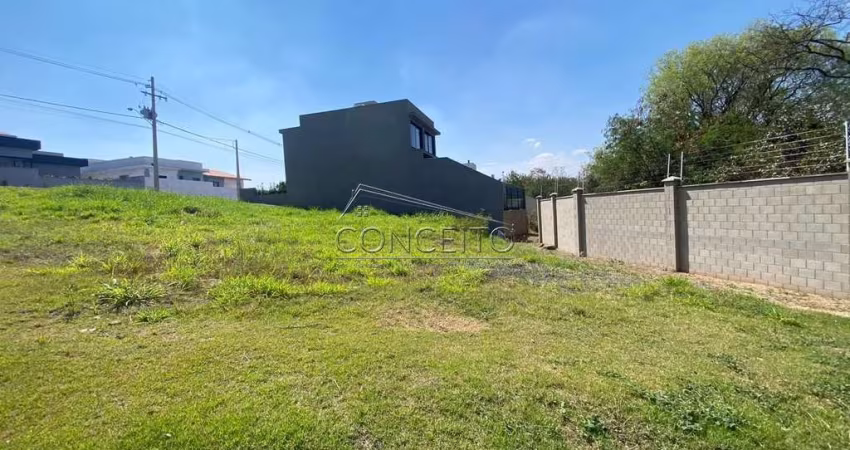 Terreno à venda no Condomínio Soleil Piracicaba com 331m² de área total.