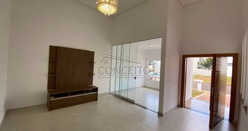 Casa térrea à venda no Condomínio Park Unimep Taquaral com 166 m² | 2 dormitórios, sendo 1 suíte e 4 vagas de garagem.