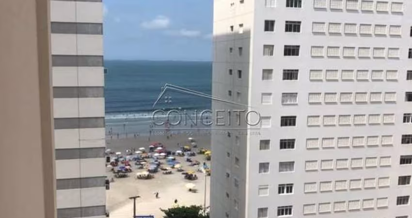Apartamento à venda no Edifício Marquesa de Lilian em Guarujá com 125 m² | 4 dormitórios, sendo 2 suítes e a 40 metros da praia.