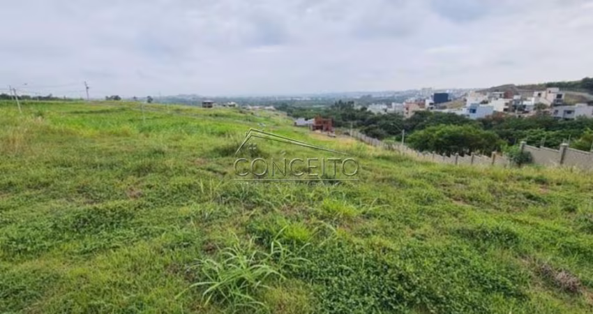 Terreno à venda no Condomínio Soleil Piracicaba com 300m² de área total.