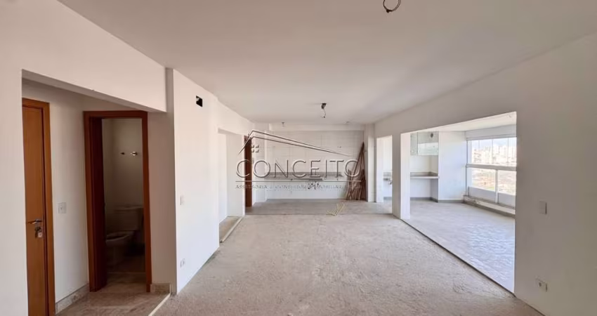 Apartamento à venda no Edifício Noêmia Petrin com 145 m² | 3 suítes, sendo 1 com closet e 3 vagas de garagem.