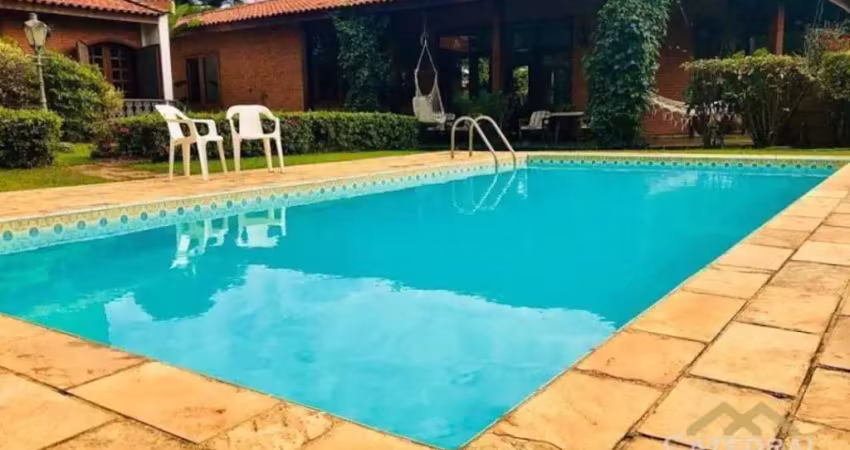 Casa com 4 dormitórios à venda, 600 m² por R$ 1.800.000,00 - Jacaré - Cabreúva/SP